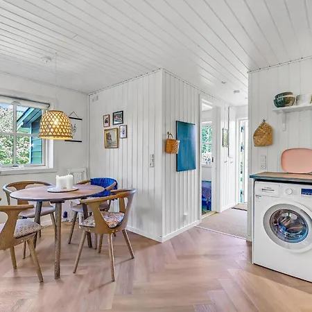 2 Bedroom Amazing In Holiday home Kerteminde
