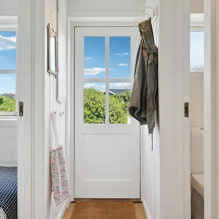 2 Bedroom Awesome In בית נופש